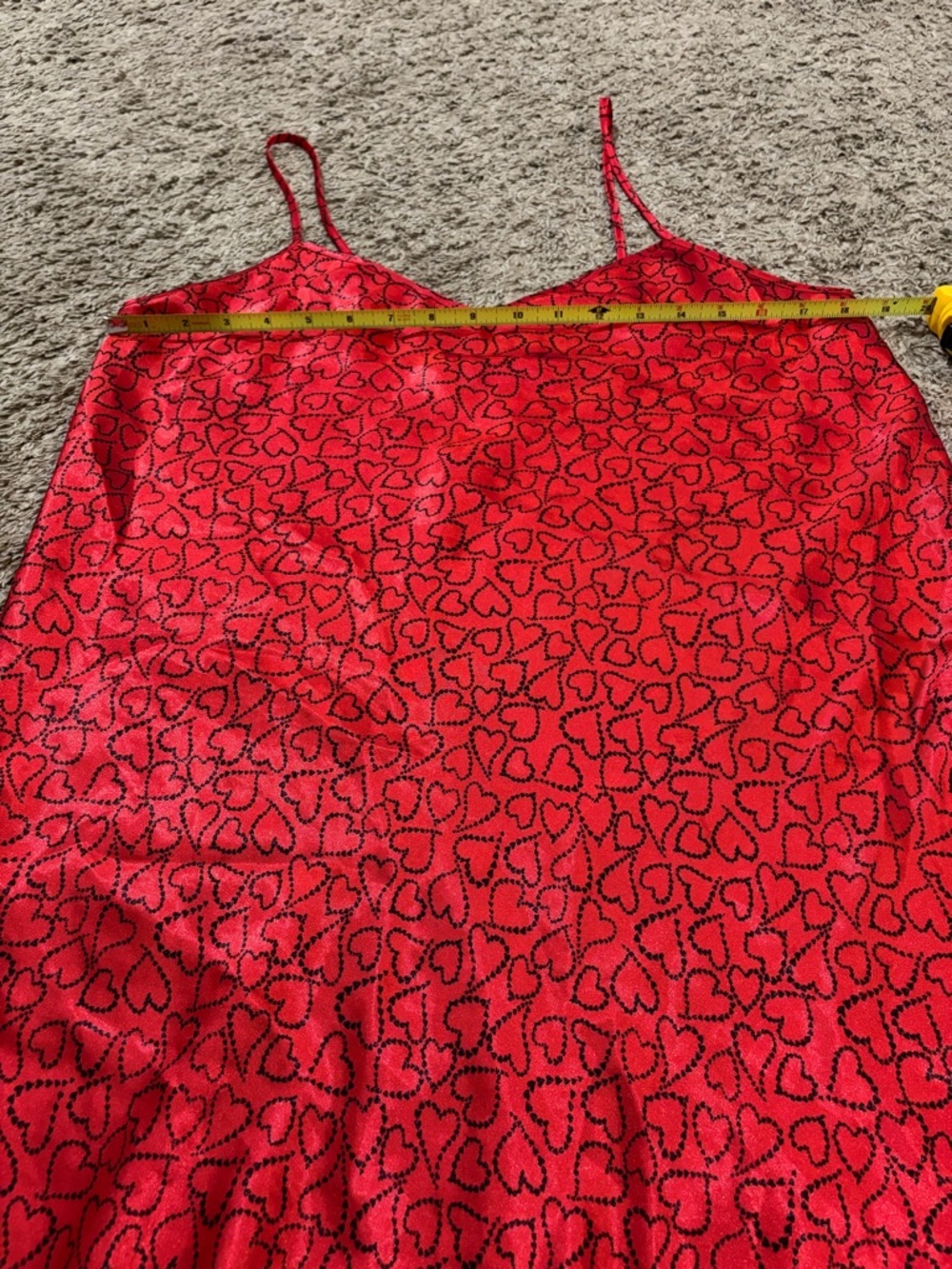 Morgan Taylor Red Satin Heart-Print Camisole - Picture 4 of 6